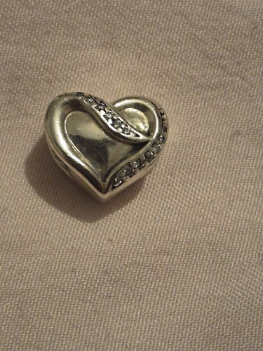 Pandora heart charm - pandora,