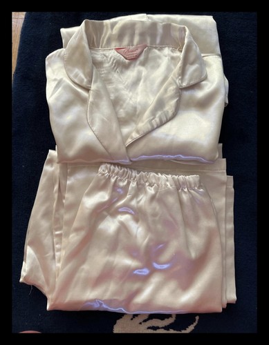 Secret possessions cream