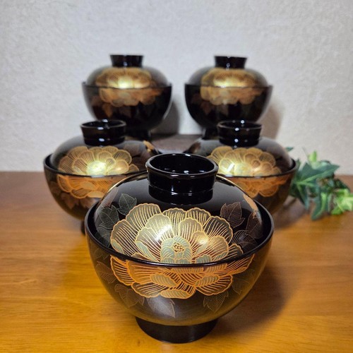 Japanese black lacquer gold - black,