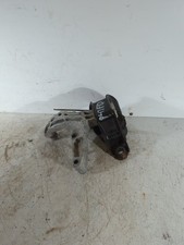 NISSAN JUKE TEKNA DCI 2015-2019 1461 ENGINE MOUNT DRIVER 112848459R P47