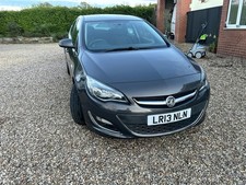 VAUXHALL ASTRA - LOW MILEAGE