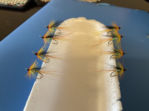 Four salmon flies green butt - four,