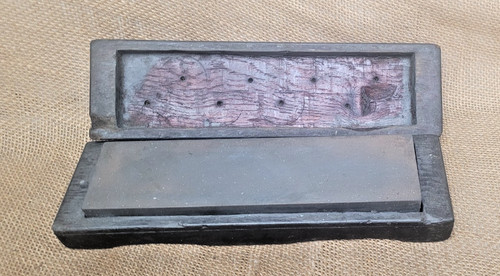 Sharpening stone oil - ,