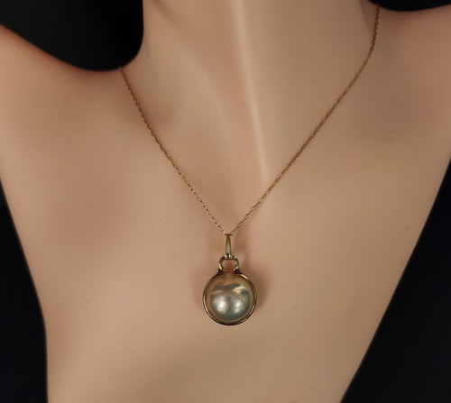 Mabe pearl pendant - mabe, on