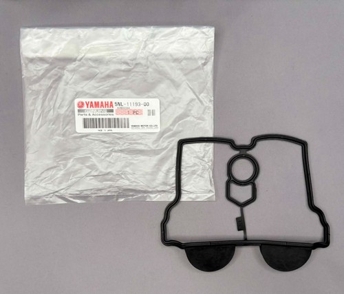 Engine cylinder head cover - cylinder,
