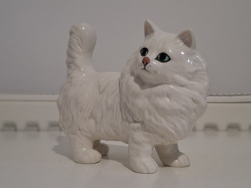 Vintage beswick white persian - beswick,