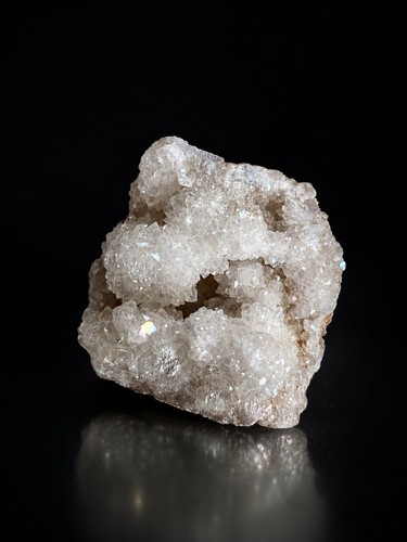 Quartz geode rock - quartz,