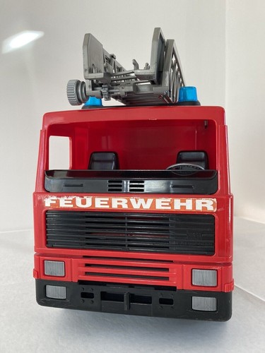 Bruder volvo f16 - volvo, fire