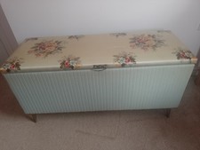 Vintage Lloyd Loom Style