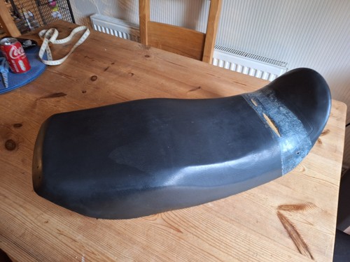Seat for kawasaki gpz550 - gpz550, zx550