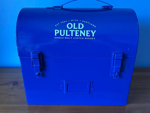 Old pulteney metal toolkit box - toolkit,
