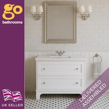 White Bathroom Vanity Unit