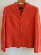 Stunning Alexon lambswool jacket in a stunning coral hue.Size 14