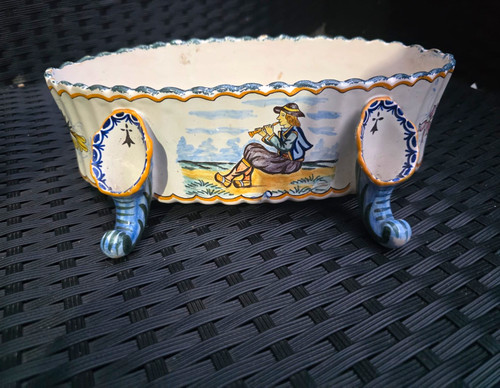 Henriot quimper hand painted - henriot,