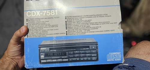 Sony 7581 old school - old,