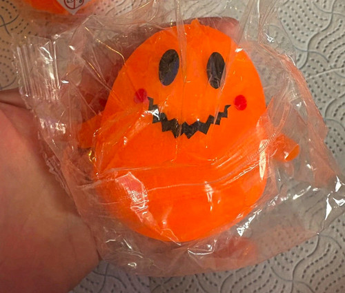 Halloween ghost squeeze - halloween,