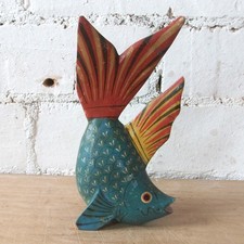 Vintage Hand-Painted Wooden Fish: Colorful Folk Art Carp Collectible