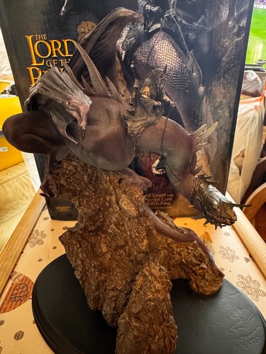 Lotr sideshow weta fell - lotr,