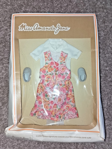 Very pretty and - rare, vintage