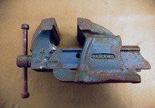 VINTAGE PARAMO  Heavy Duty engineers Bench Vice (see details & Pics)