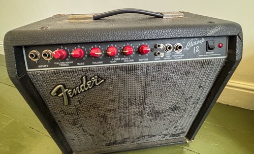 Fender champ red knob all - champ,
