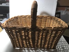 Vintage Traditional Wicker Shopping Basket Trug with Handle 
