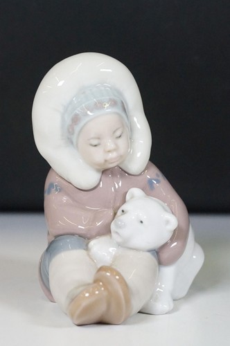 Lladro 1195 inuit - inuit, with