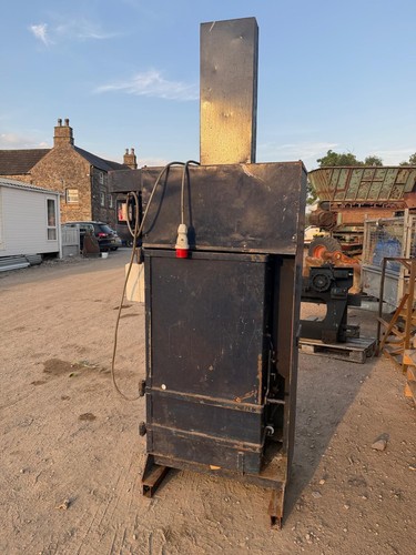 Cardboard baler vertical waste - vertical,
