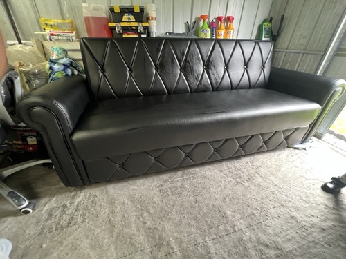 Lovely seater storage - 3-seater,