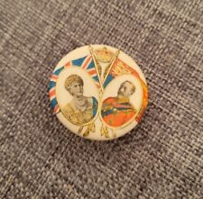 KING GEORGE V AND QUEEN MARY OF TECK ROYALTY TIN PIN BADGE