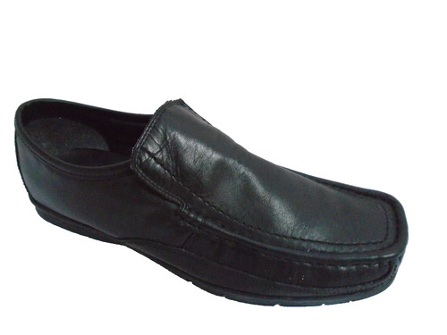 Man black flat - &,