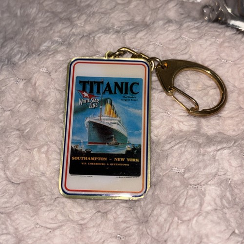Titanic vintage keyring - titanic,