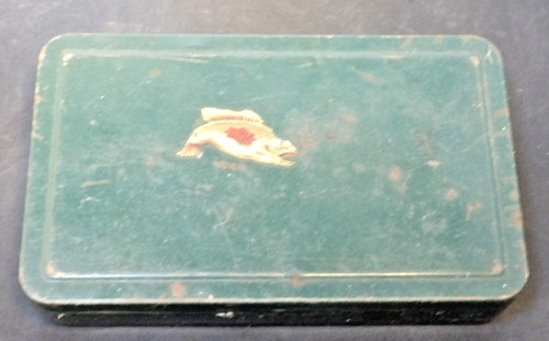Vintage green metal pocket - metal,