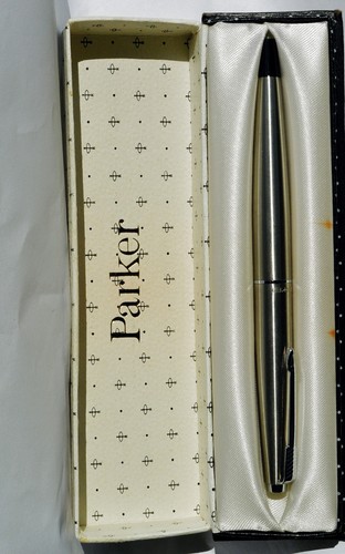 Parker flighter 1965 - parker,