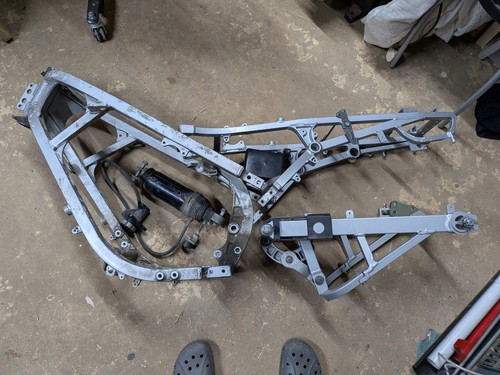 Kawasaki kr250a frame swingarm - kr250a,