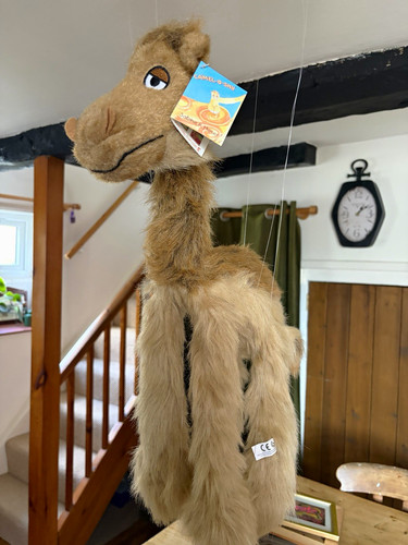 Camel shy marionette - camel-o-shy, puppet