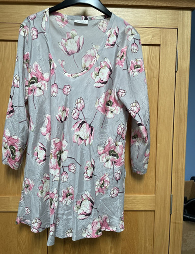 Masai grey pink floral - &, tunic