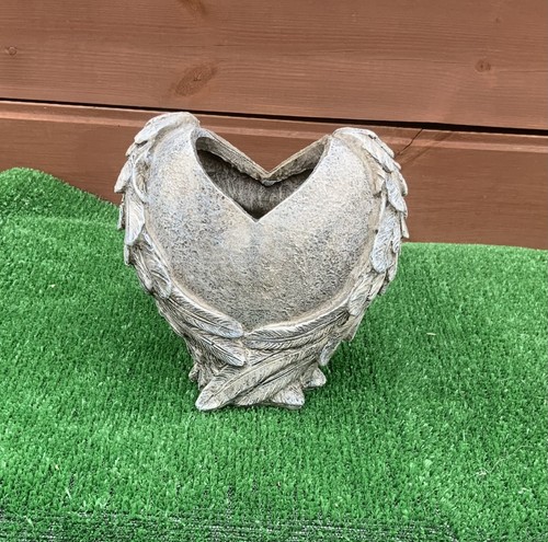 Stone effect angel - stone, wings