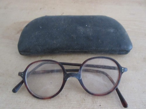 Vintage 1950s brown - vintage,