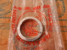 Honda CB 750 Four Rear Wheel Retainer Bearing Fixation