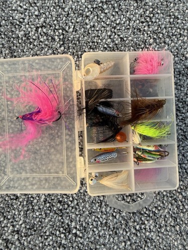 Fly fishing flies hand tied