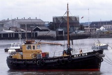 SQ2265 - UK Coaster - MFV 816