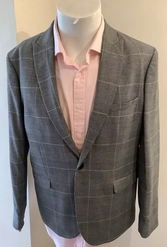 New moss bros chest - new,