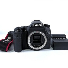 Canon EOS 70D 20.2MP Digital