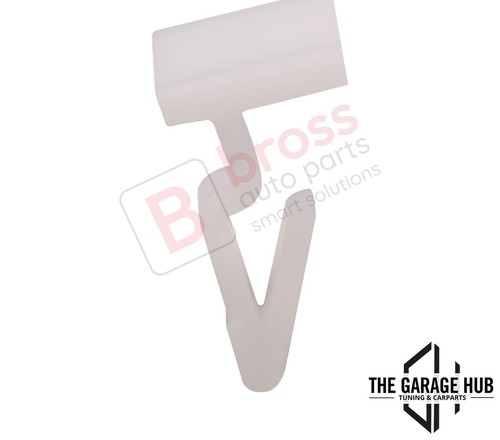 Moulding clips for toyota - moulding,