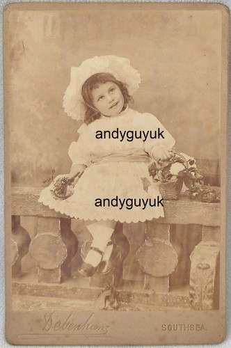 Cabinet card girl art photo - card,