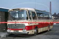 Coach photo st helens - -,