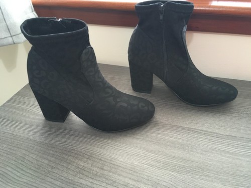 Ravel ladies ankle boots size - ladies,