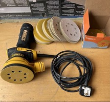 DEWALT DWE6423 240v Orbital sander 125mm dia pad