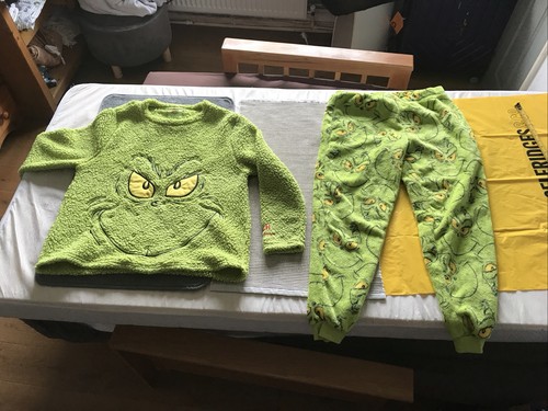 Primark men grinch pyjamas - primark,